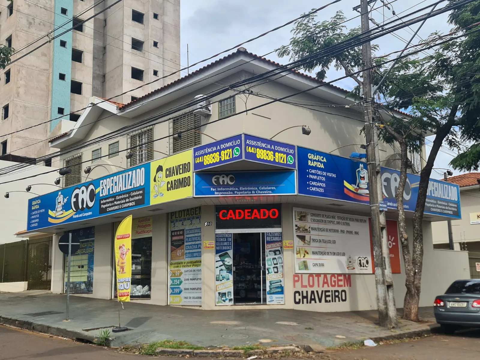 Fachada da FAC Informática em Maringá
